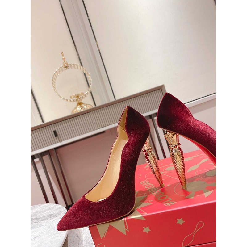Ch**an louboutin hot chick patent leather pumps 100 red velvet
