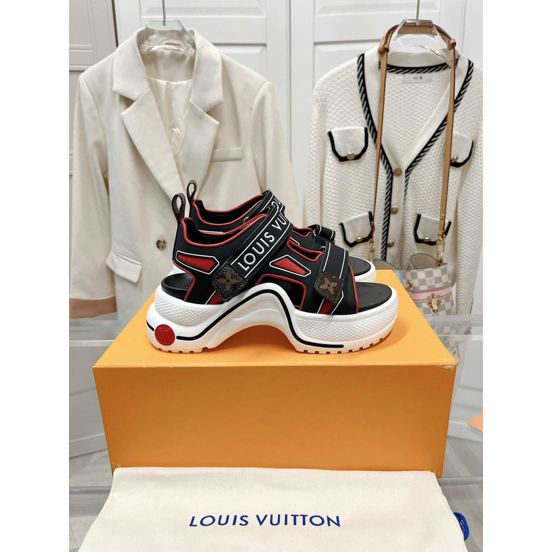 l**is V*t*n archlight sandal black and red