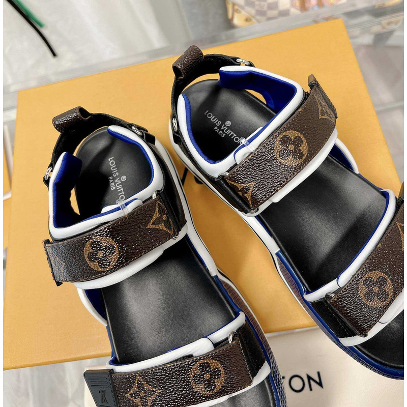 l**is V*t*n archlight sandal black and blue