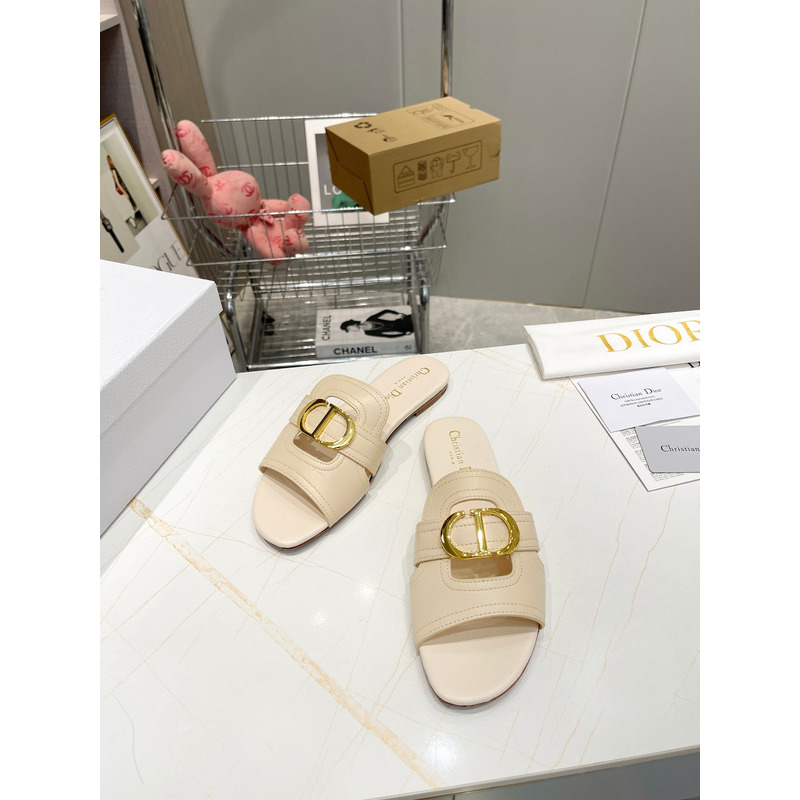 D*or 30 montaigne slide calfskin beige