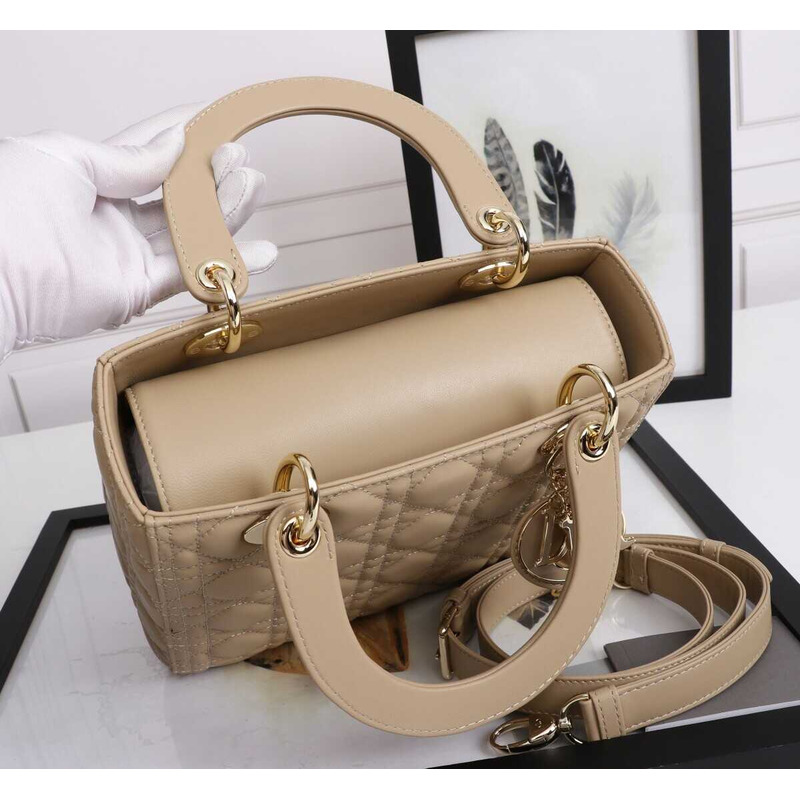 D*or medium lady D*or bag sand pink cannage lambskin