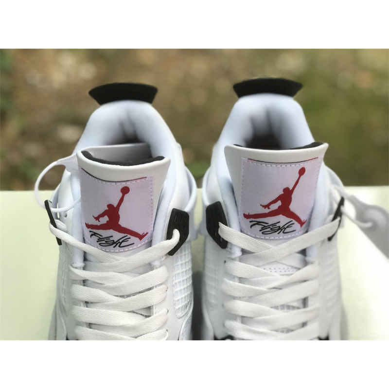 Jordan Retro 4 Sneaker Black And Grey
