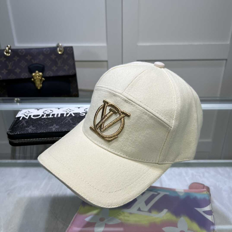 l**is V*t*n big logo hat  white