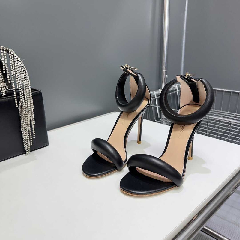GIANVITO Rossi Bijoux Sandals Black