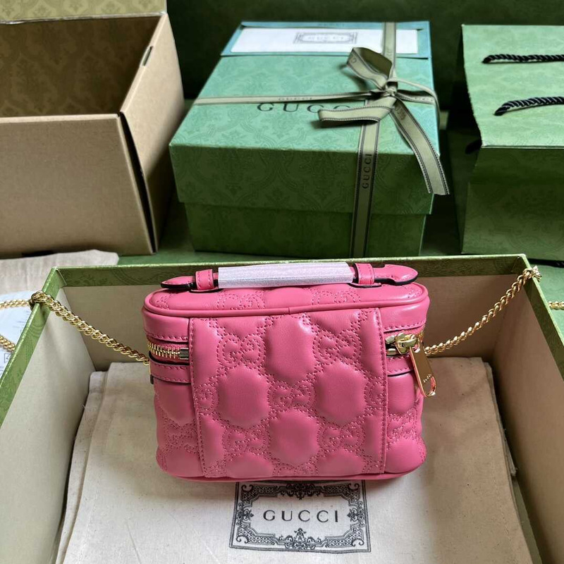 G*u*i gg matelasse mini tote pink