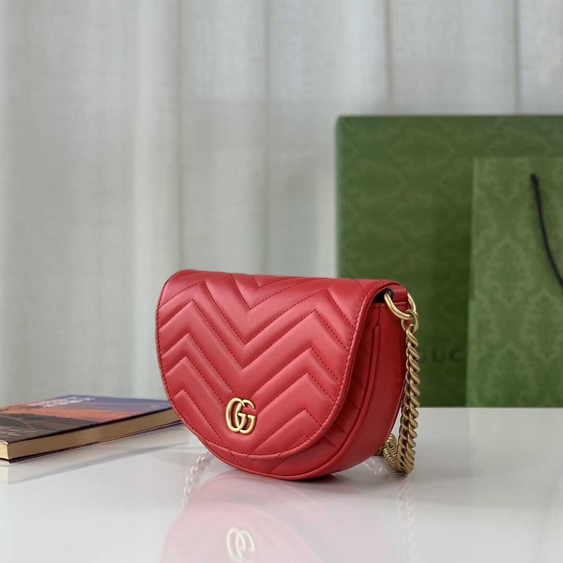 G*u*i  gg marmont quilted chain mini bag red