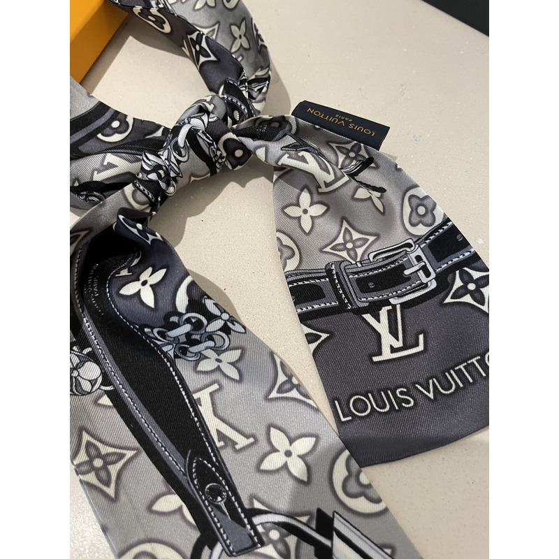 l**is V*t*n monogram jacquard denim scarf grey and black
