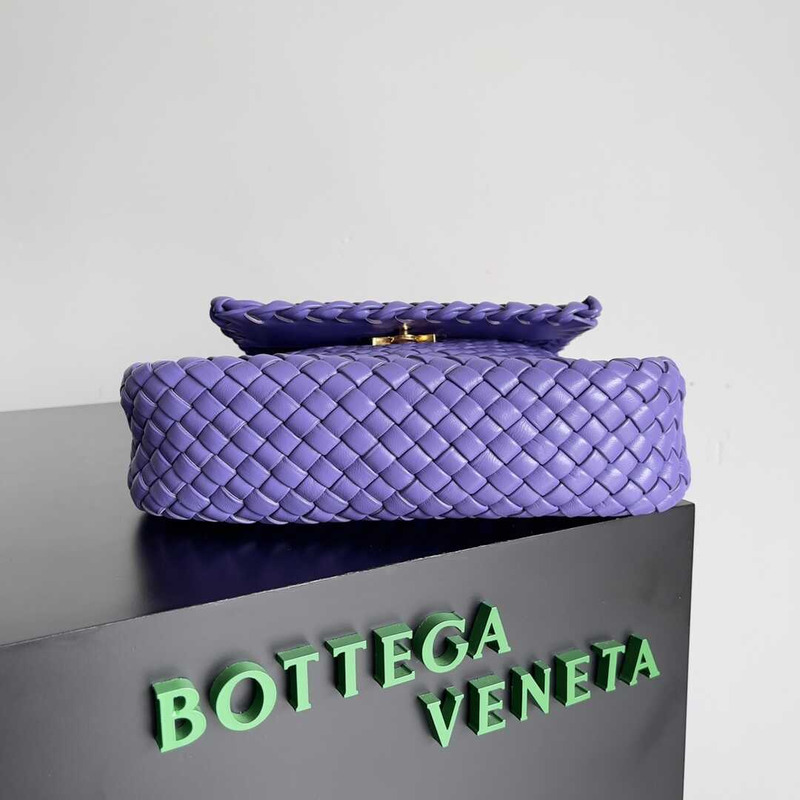Bo*te*ga ve*ne*ta shoulder bag women purple