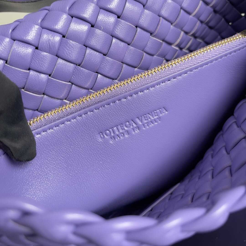 Bo*te*ga ve*ne*ta shoulder bag women purple