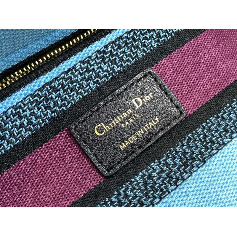 D*or medium lady d-lite bag celestial blue multicolor toile de jouy voyage embroidery