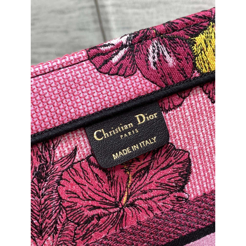 D*or medium D*or book tote pink toile de jouy voyage embroidery