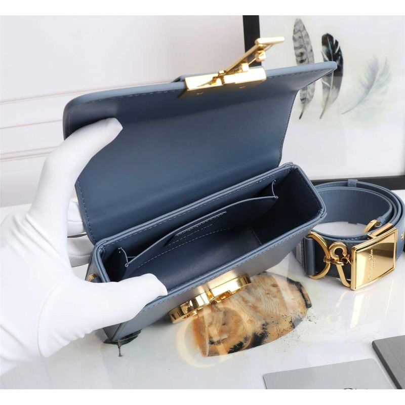 d*or 30 montaigne S*per mini bag blue