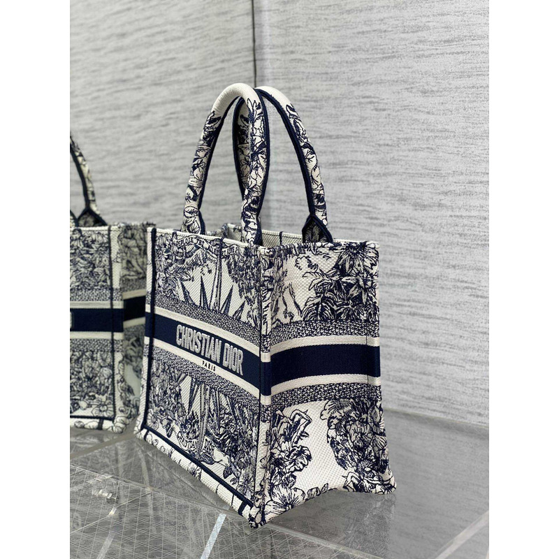 D*or small D*or book tote rêve d\