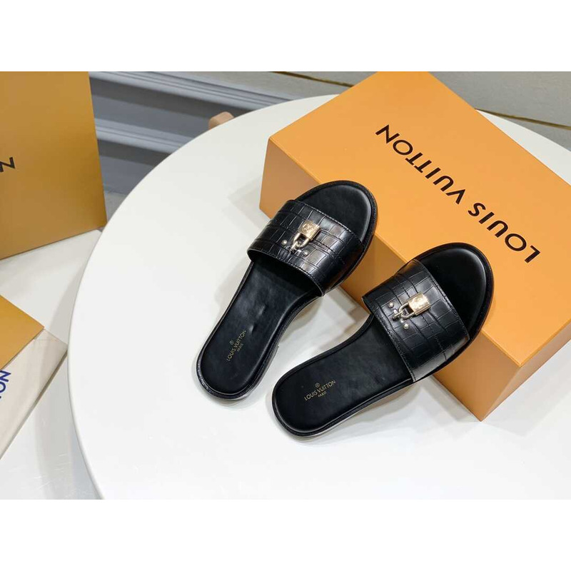 l**is V*t*n lock it flat mule in cognac black