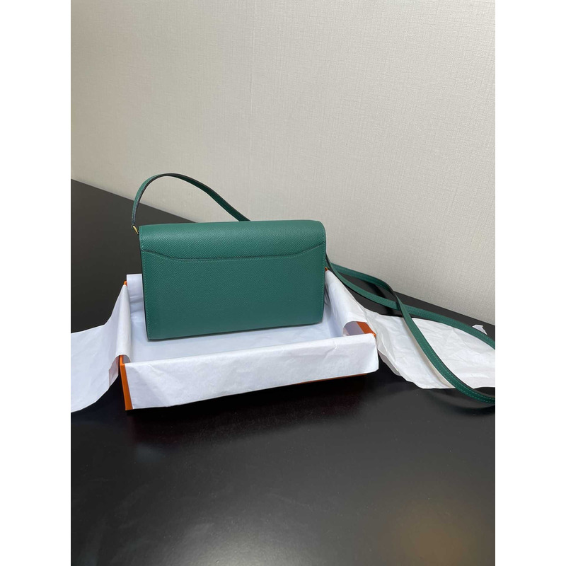 H**mes constance wallet to go gold hardware green