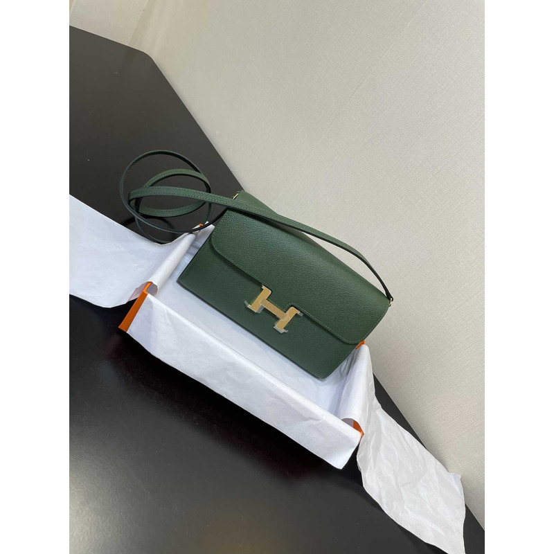 H**mes constance wallet to go gold hardware green