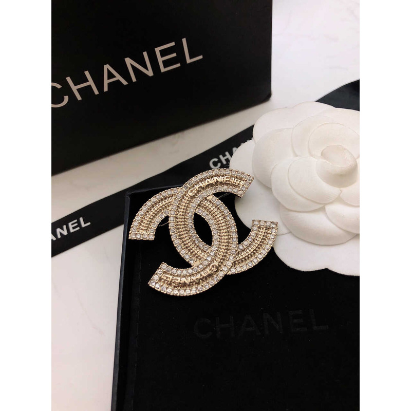 Ch*el cc crystal brooch