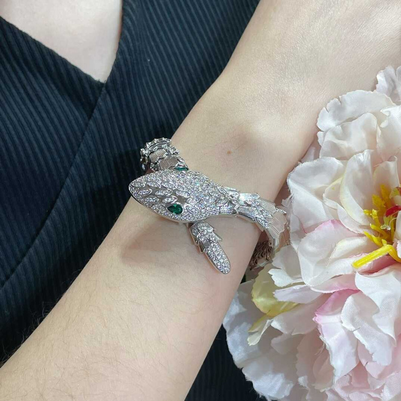 b*l*ai Di*m*nd serpenti snake bracelet