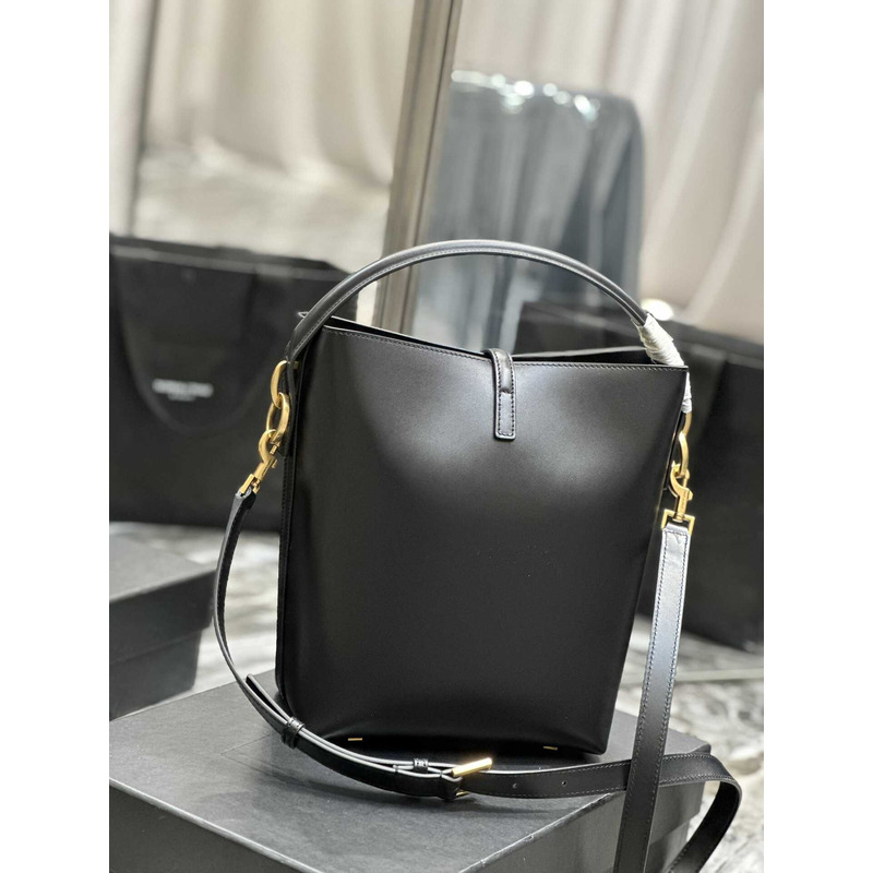 Saint Laurent Le 37 Bucket Bag In Black
