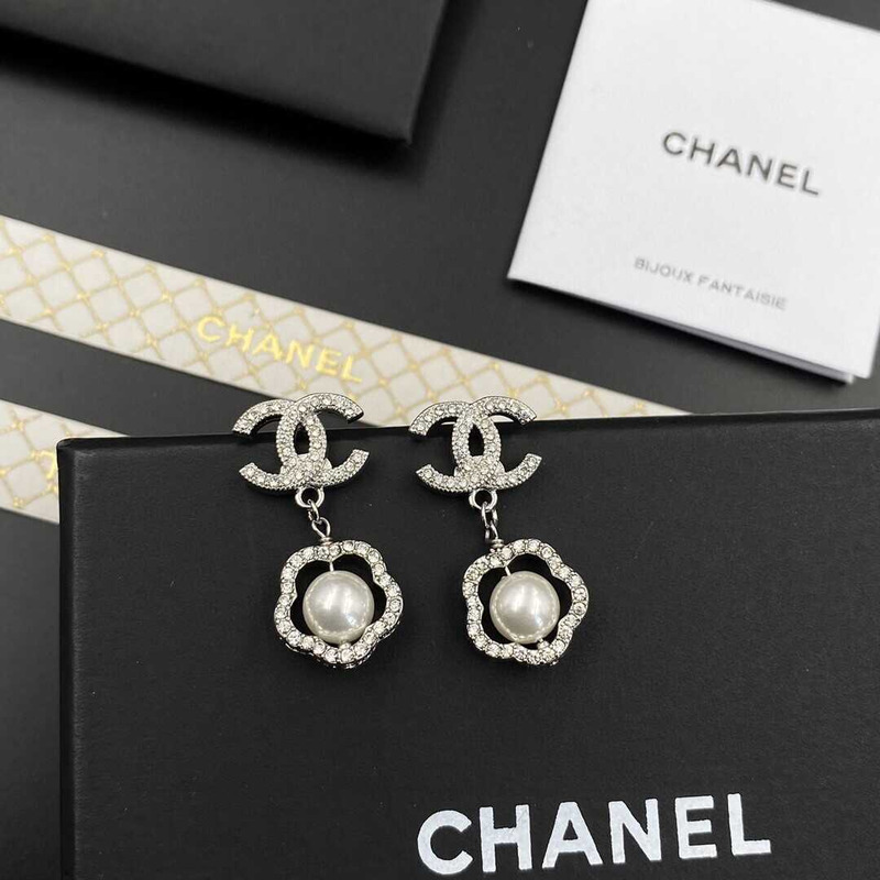 Ch*el pearl cc earrings silver