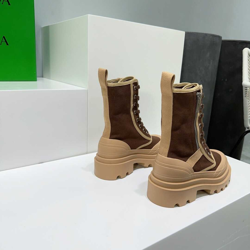 Ba*len*cia*ga lace-up boots  brown