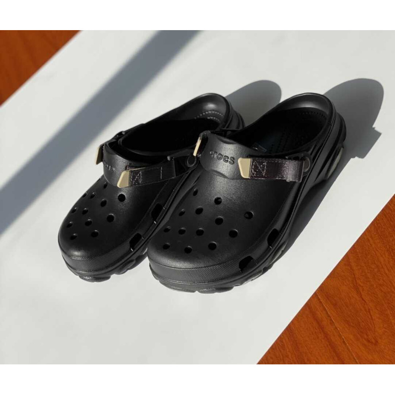 Cr*0*s classic all terrain sandals black