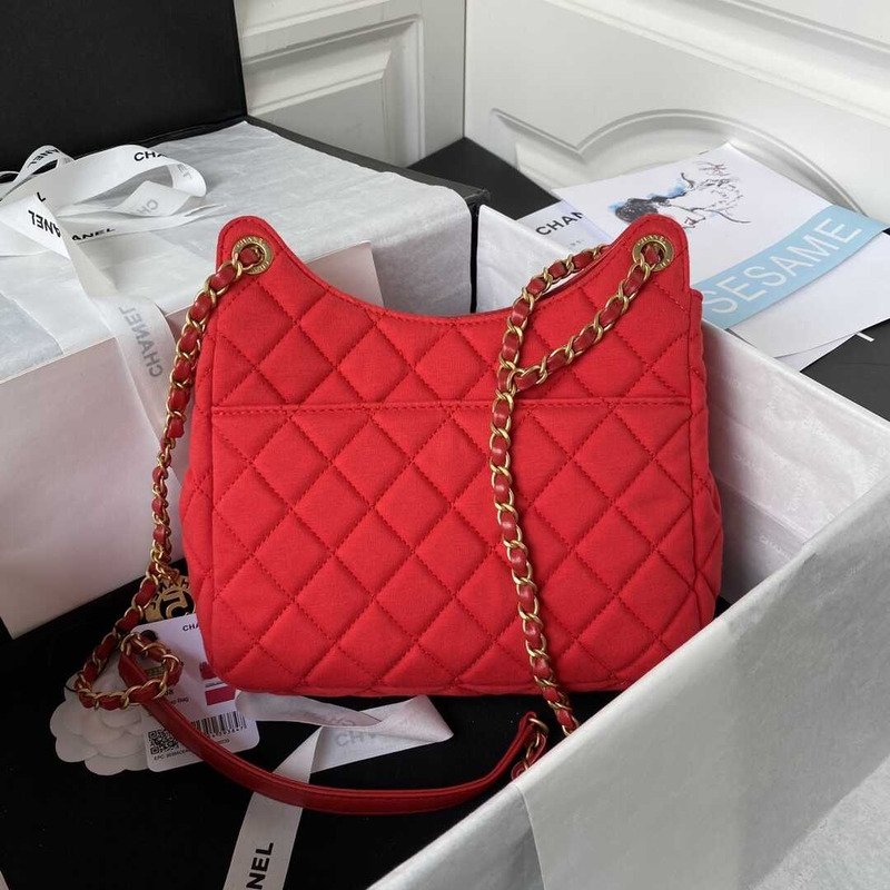 Ch*el hobo bag wool knit gold-tone metal red