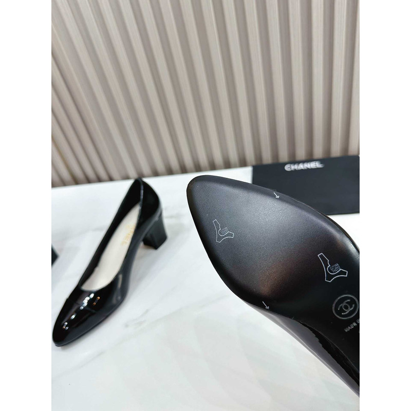Ch*el pumps patent calfskin black