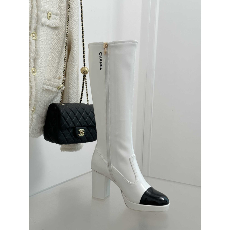 Ch*el cap-toe suede leather boots white