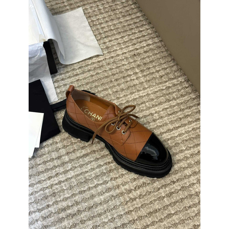 Ch*el lace up shoes calfskin & patent calfskin brown