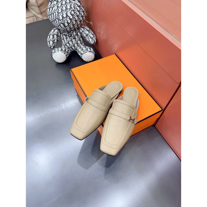 H**mes groupie mules beige