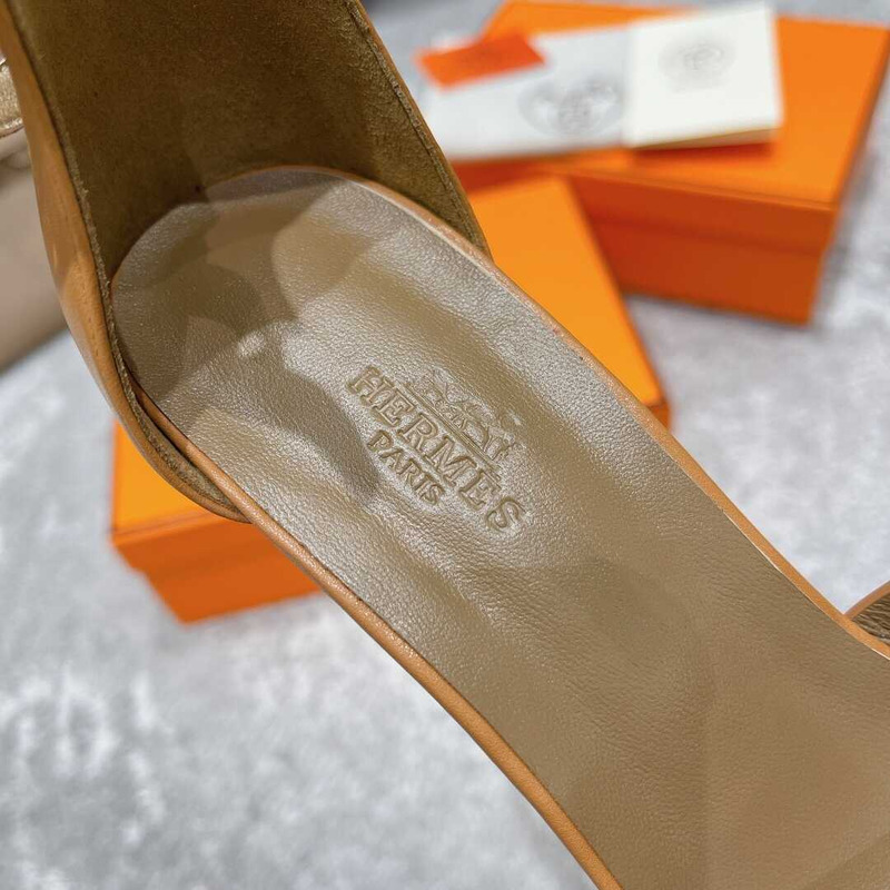 H**mes legend sandals brown