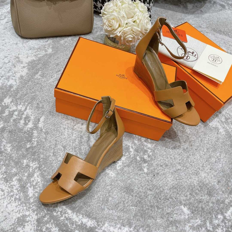 H**mes legend sandals brown