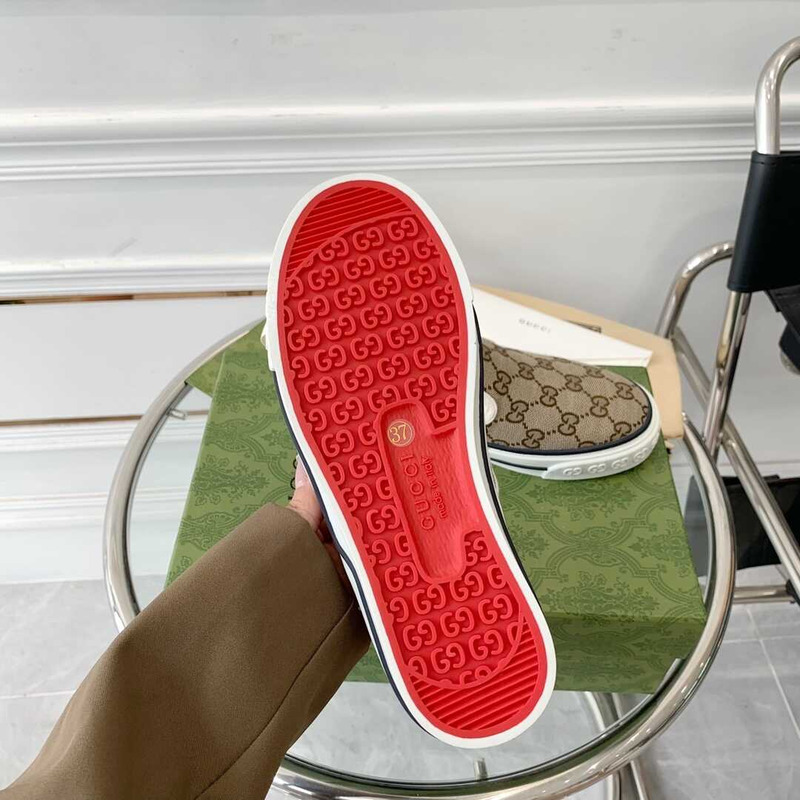 G*u*i women`s G*u*i tennis 1977 slip-on sneaker