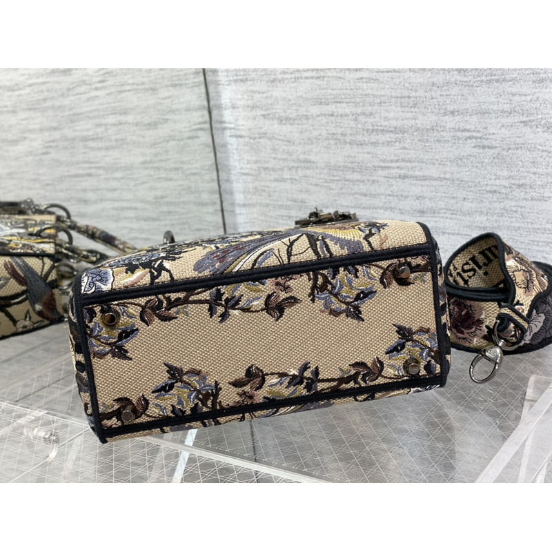 D*or  medium lady d-lite bag embroidery beige multicolor