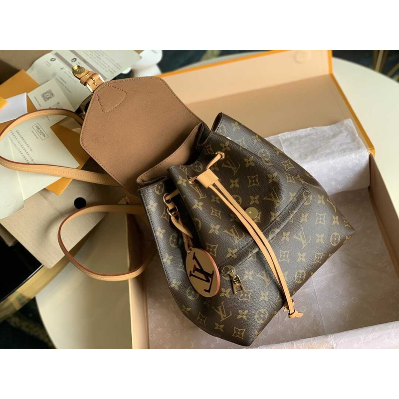 l**is V*t*n montsouris small backpack monogram