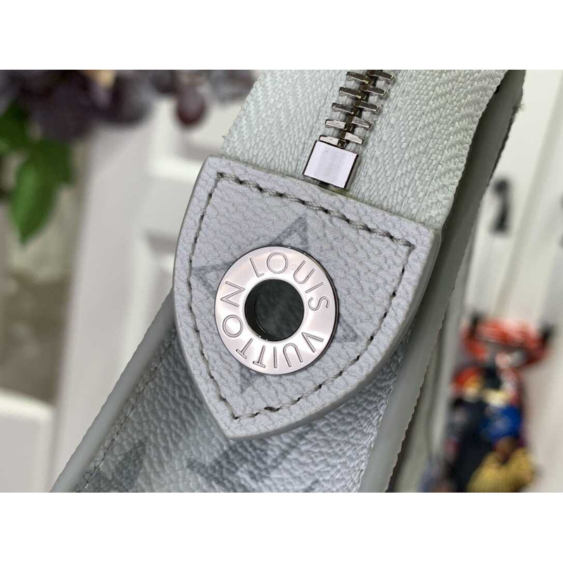 l**is V*t*n pochette voyage multicolor gray