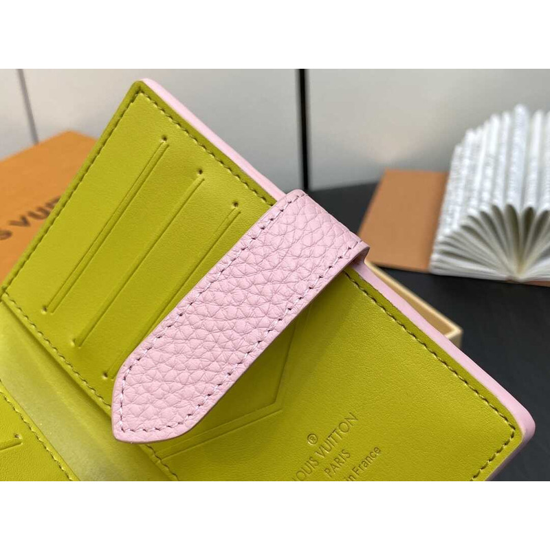 l**is V*t*n vertical compact wallet pink
