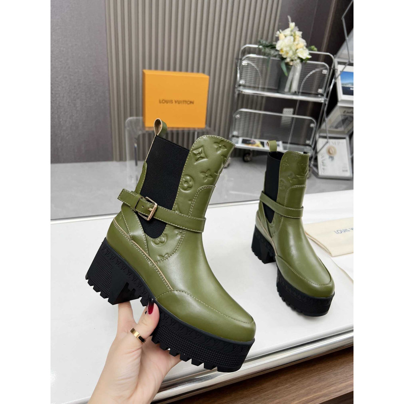 l**is V*t*n laureate platform desert boot kaki