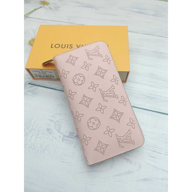 l**is V*t*n zippy wallet nude pink
