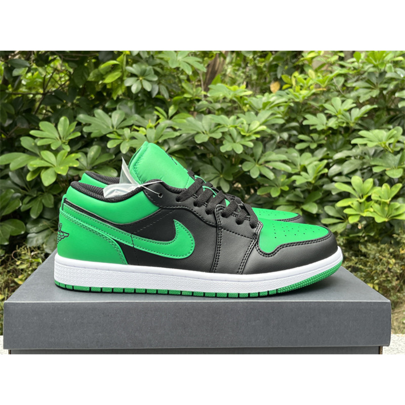Air Jordan 1 Low Lucky Green