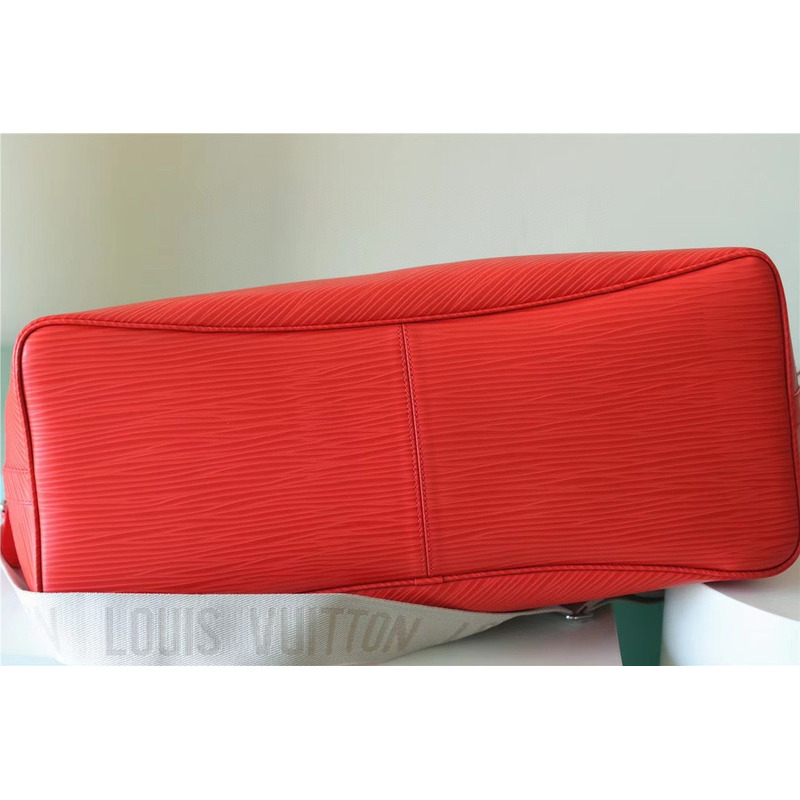 l**is V*t*n alma travel gm epi xl textured leather red