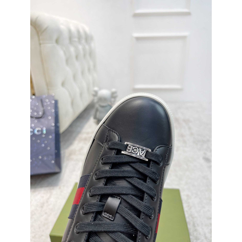 G*u*i ace sneaker with blue and red web black