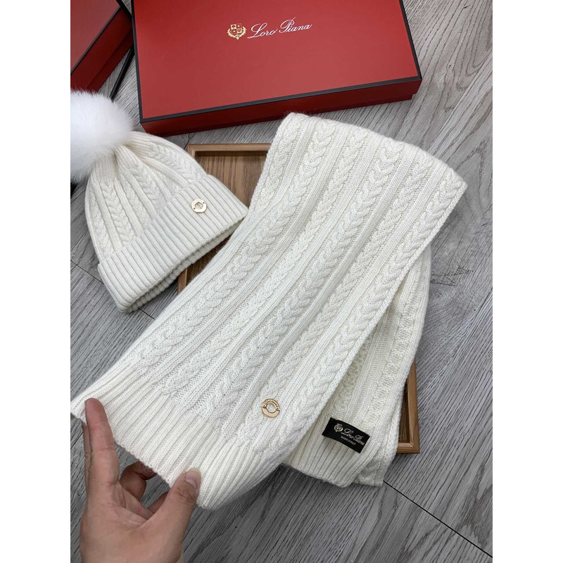 Loro piana Wool Pom And Scarf White