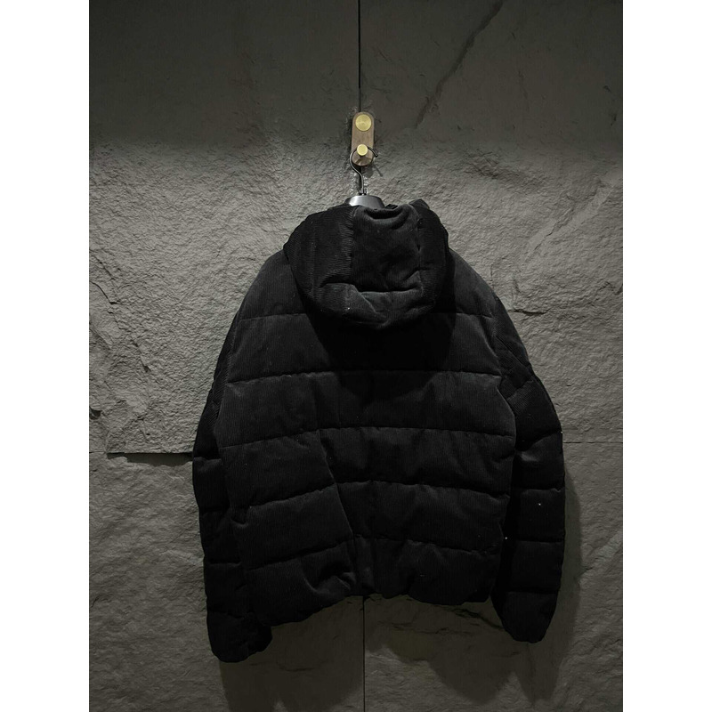 Pra*a cropped re-nylon down jacket black