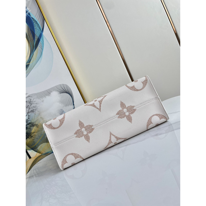 l**is V*t*n onthego mm tote monogram dune