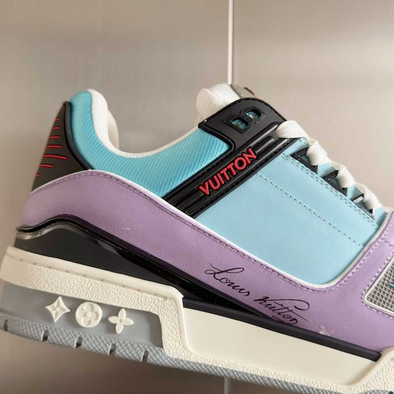 l**is V*t*n lv trainer sneaker blue