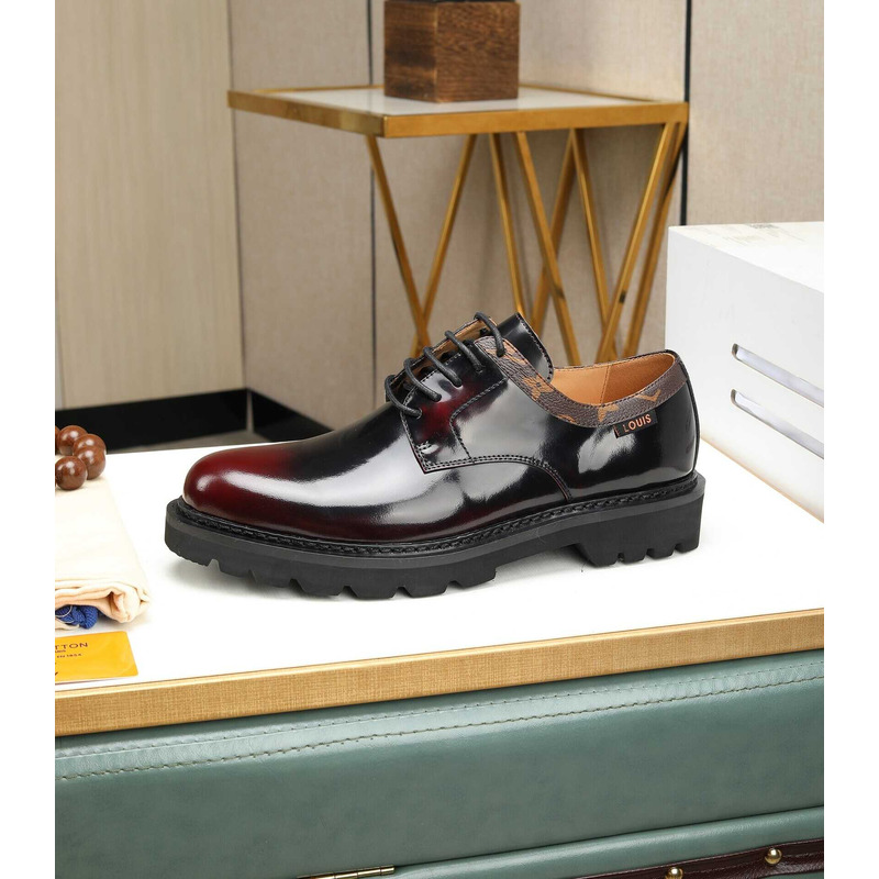 l**is V*t*n patent calf leather derby black and red