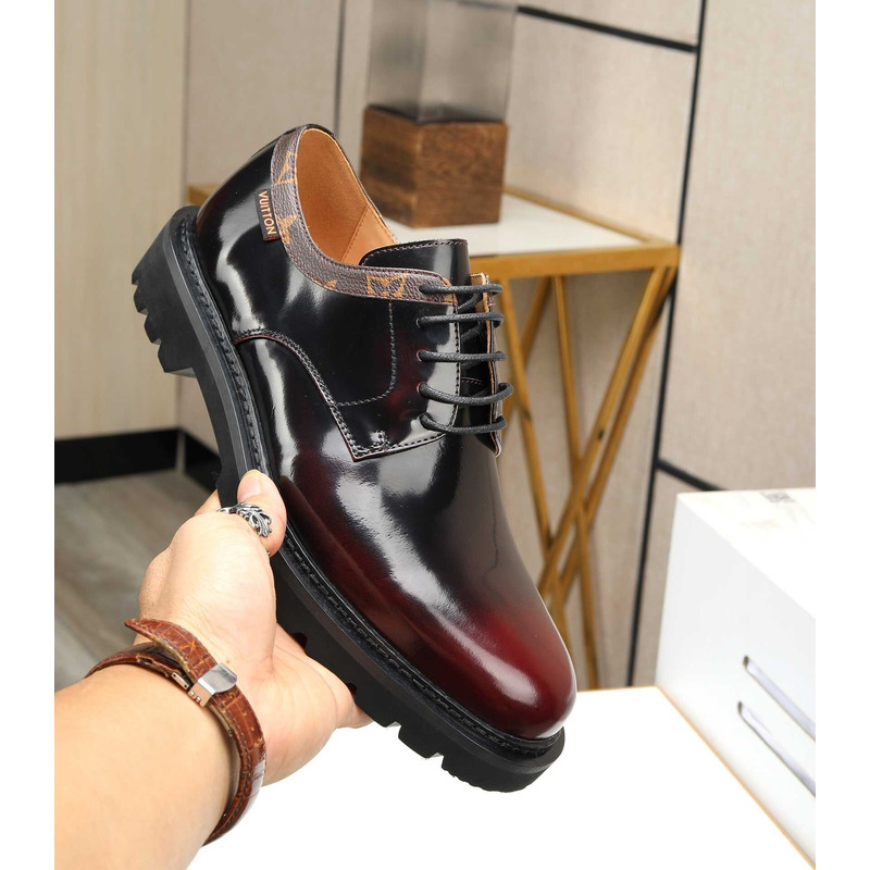 l**is V*t*n patent calf leather derby black and red