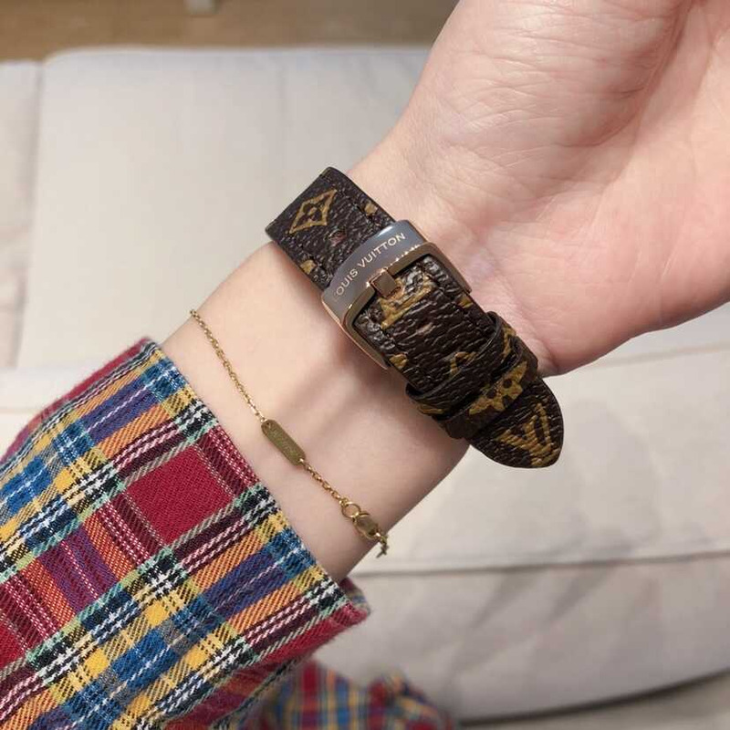 l**is V*t*n watch monogram